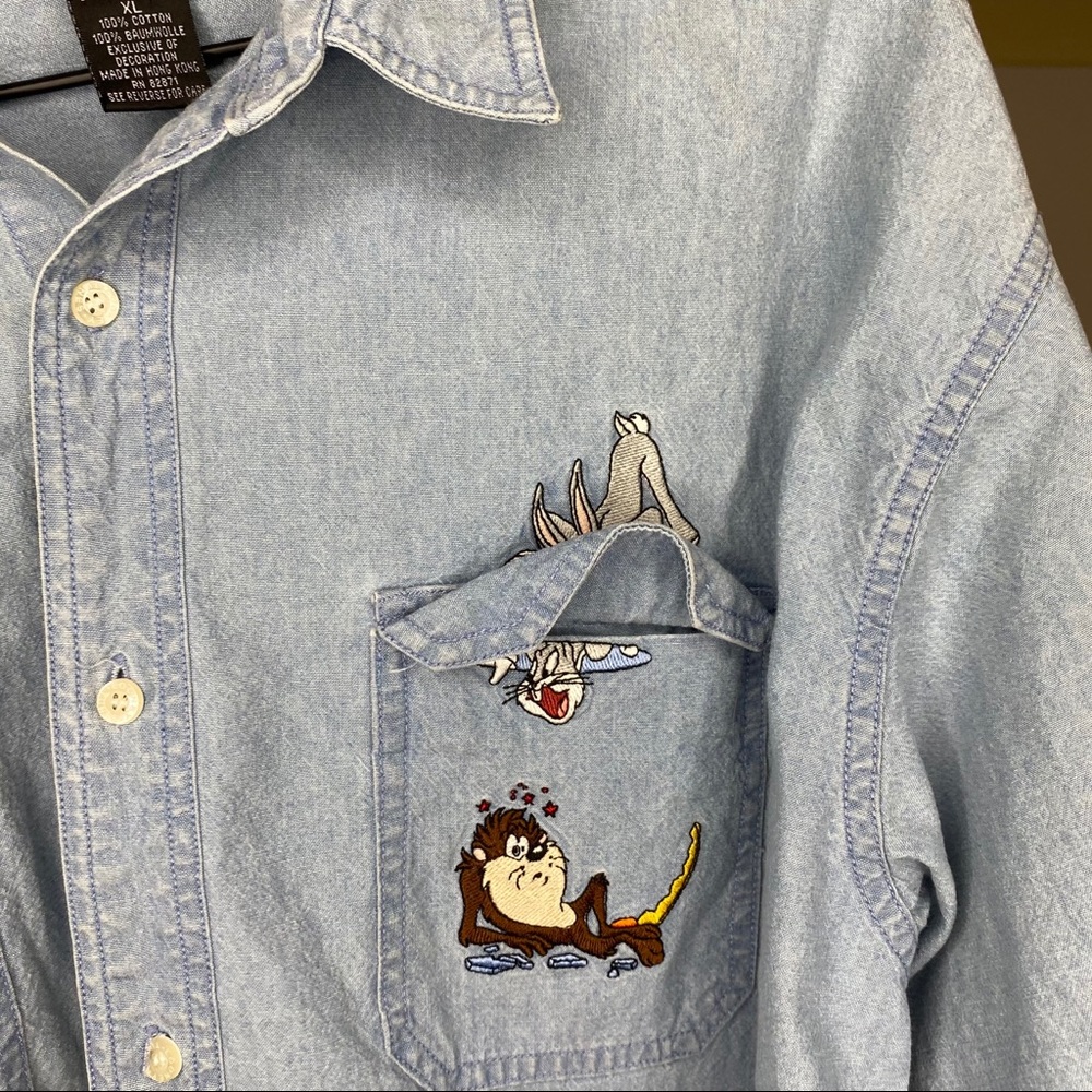 Looney Toons Vintage Denim Shirt Size XL - Picture 3 of 4